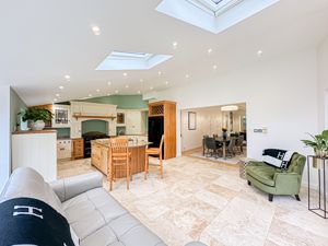 Photo 57- click for photo gallery